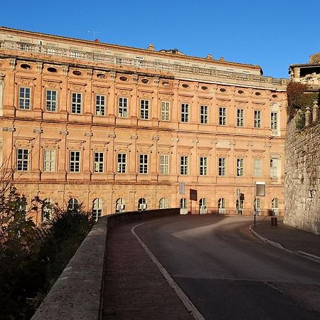 Appartamento Dietro Le Quinte Nel Cuore Di Perugia Dış mekan fotoğraf